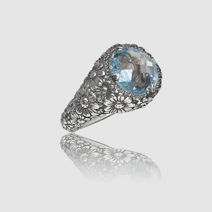 Anello Margherite in Argento 925/000 e Quarzo Idrotermale.
